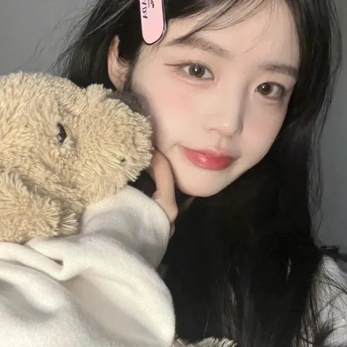 好莱坞诈骗女王